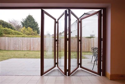 İç metal bifold kapılar